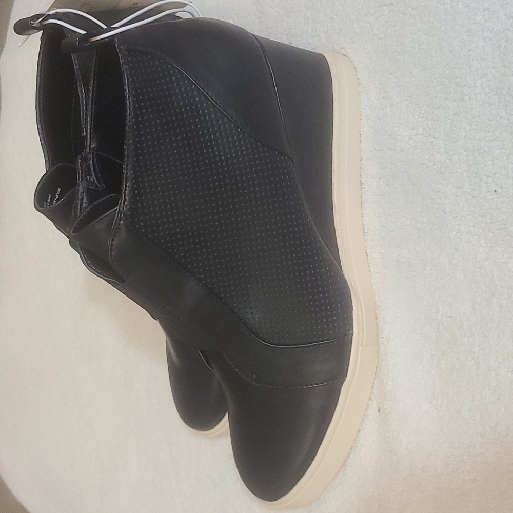 Cute shoes - Picture 2 of 8